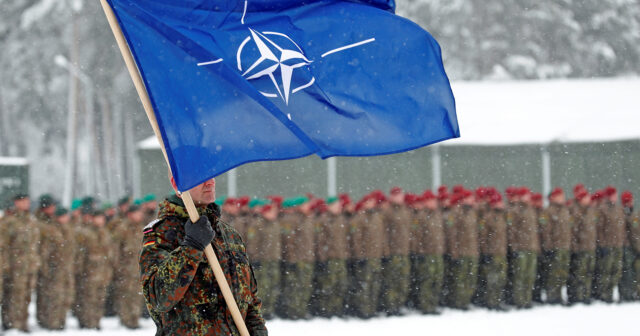 TƏCİLİ! NATO Rusiyaya qarşı HƏRƏKƏTƏ KEÇDİ – Sərhəddə 10 min hərbçi və…