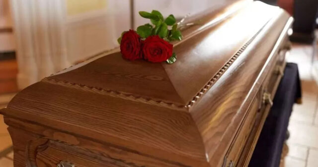 Məşhur aparıcı vəfat etdi – FOTO