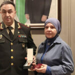 Sumqayıtlı şəhidin medalı anasına təqdim edildi – FOTO