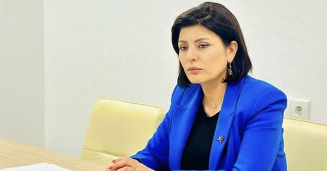 Səkinə Sadıxova da işdən çıxarıldı