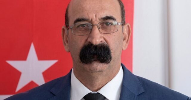 Siyasi təyinat kölgədə qaldı: hamı bu bığı müzakirə edir