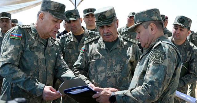 Zakir Həsənov azad edilmiş ərazilərə getdi