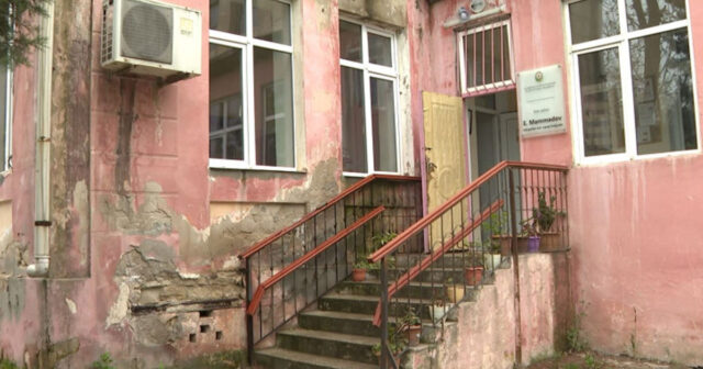 Bakıda 90 uşağın getdiyi bağça TƏHLÜKƏDƏ – VİDEO