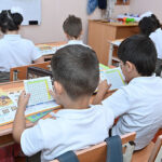 Bu tarixlərdə şagirdlər distant təhsil alacaq – Balacaların tətil vaxtı dəyişdirildi