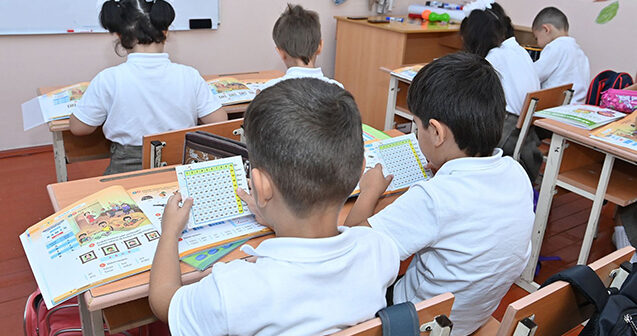 Bu tarixlərdə şagirdlər distant təhsil alacaq – Balacaların tətil vaxtı dəyişdirildi