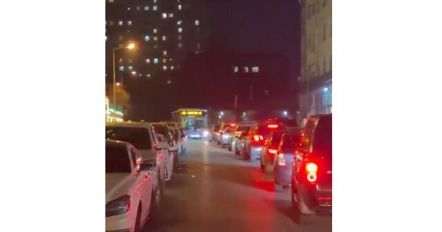 Bakıda avtobuslar bu yolu keçə bilmirlər – VİDEO