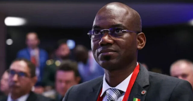 TƏCİLİ! Müdafiə naziri öldürüldü – Bu ölkədə