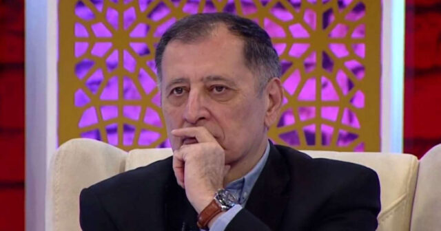 Baba Vəziroğlu QƏZƏBLƏNDİ: “Hələ Rasim Balayevin torpağı yaşdır, ayıbdır!”