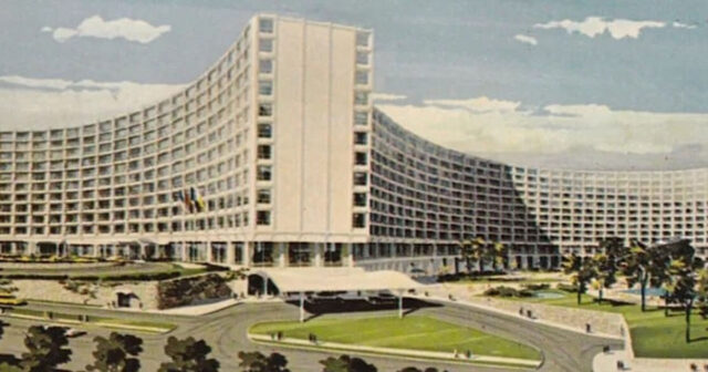 Reyqanın vurulduğu oteldə yenə silah səsləri: Tramp hədəfdədir?