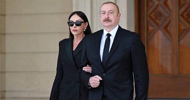 Prezidentlə xanımı Antalyada tədbirdə iştirak edir