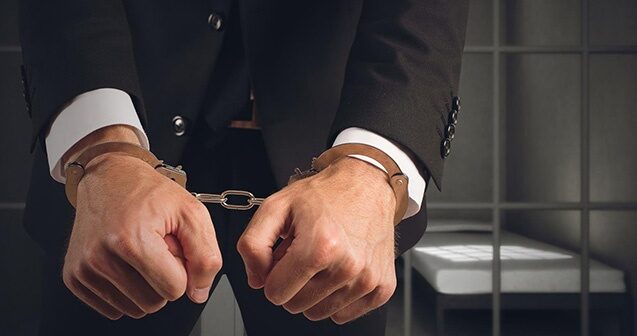 Sərxoş halda işçini armaturla döyən restoran rəhbəri HƏBS EDİLDİ