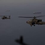 ABŞ helikopterləri HAVAYA QALDIRDI: Hörmüzdə GƏRGİNLİK ARTIR