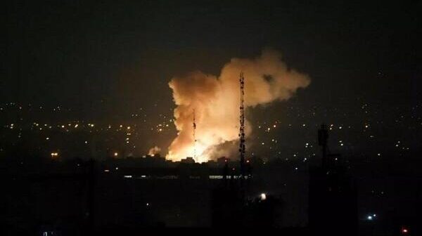 İsrail sənaye zavodunu vurdu: ölənlər var