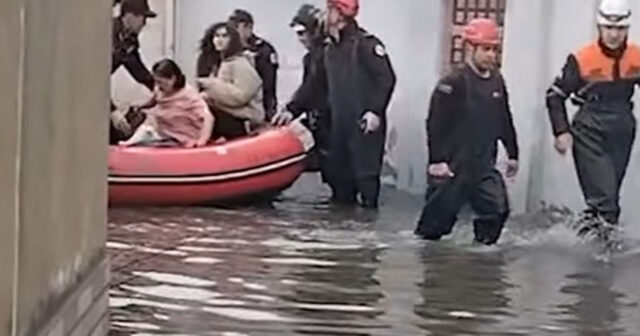 Subasmaya səbəb kollektorun üstündə tikilən ev imiş – Sökülməlidir