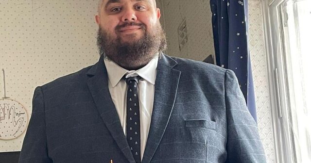Yalnız bir fiziki aktivliklə 89 kilo verən şəxsin dəyişimi – FOTO