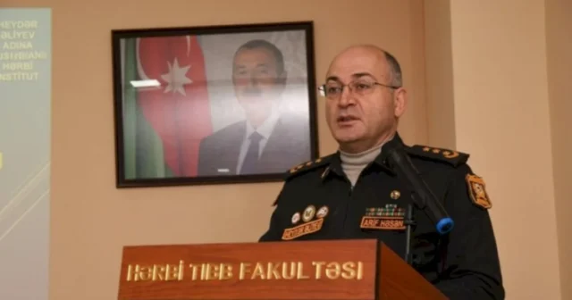 Məşhur general professor oldu