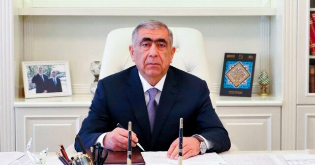 Saleh Məmmədov pul ayırmır – Aylardır maaşsız qalıblar